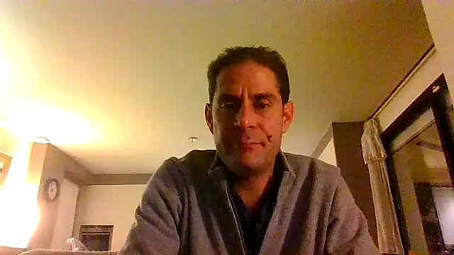 Vespa Crabo online show from December 24, 5:55 pm