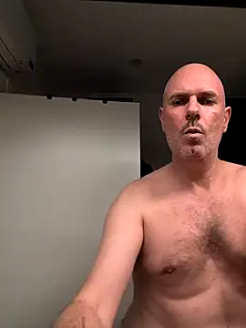 Francesco-ES online show from December 3, 7:55 pm