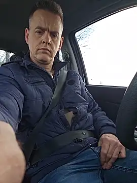 Hectorthyssen1 online show from March 26, 4:11 pm