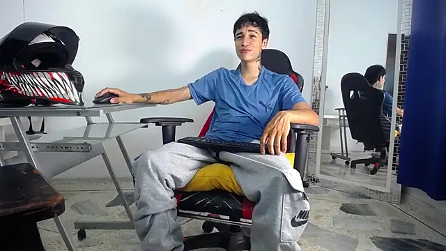 Zacktk7 online show from January 15, 8:16 pm