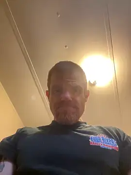 Jay81 online show from February 19, 5:49 pm