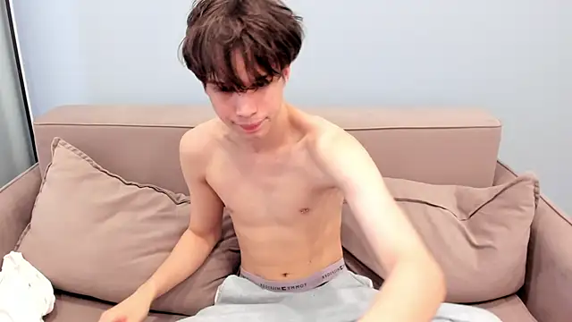 Im Shine Guy online show from November 19, 7:41 am