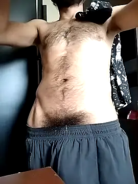 Snapshot of hairyserious chatting on February 25, 5:25 pm hairyserious online show from February 25, 5:25 pm