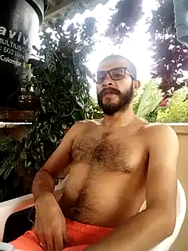Snapshot of hairyserious chatting on January 28, 8:04 pm hairyserious online show from January 28, 8:04 pm