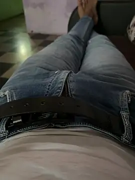 Desiboy   21 online show from February 18, 10:05 am