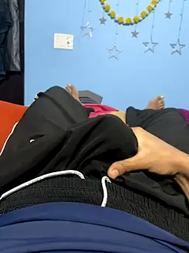 Snapshot of raghavs chatting on December 4, 7:39 am raghavs online show from December 4, 7:39 am