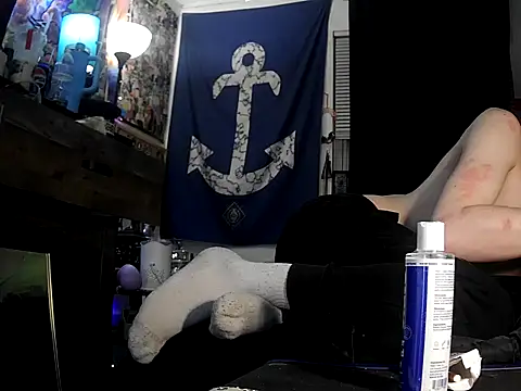 ATwinkie online show from February 3, 7:46 am