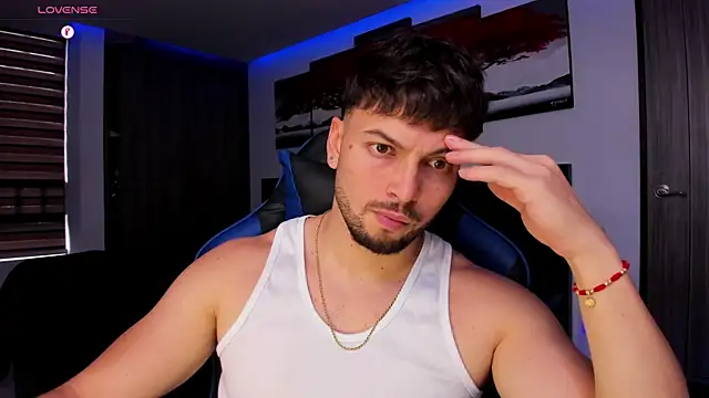 nick klaus online show from April 6, 9:48 pm