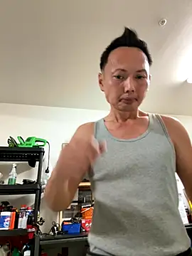 2Fly4Guy online show from October 5, 7:56 am