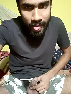 Snapshot of Skinny_Bigass_23 chatting on February 9, 6:05 pm Skinny Bigass 23 online show from February 9, 6:05 pm