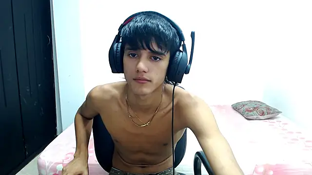 Cris curry online show from December 12, 6:36 am