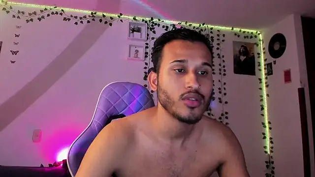 Raf brunette online show from January 30, 11:01 am