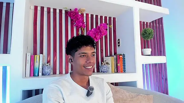 wagz online show from June 16, 9:39 pm