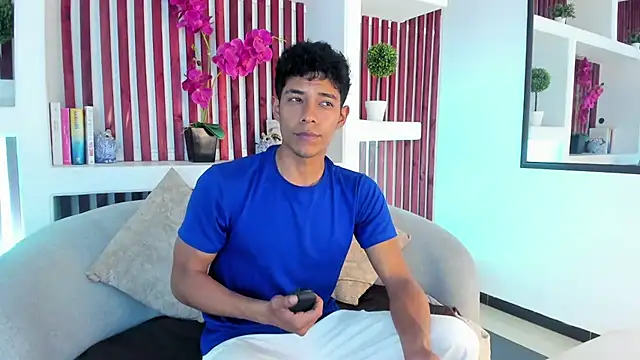 wagz online show from June 20, 8:36 pm