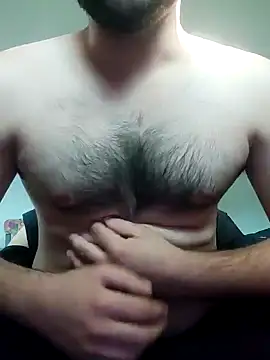 Snapshot of smartboy010101 chatting on December 3, 5:08 am smartboy010101 online show from December 3, 5:08 am