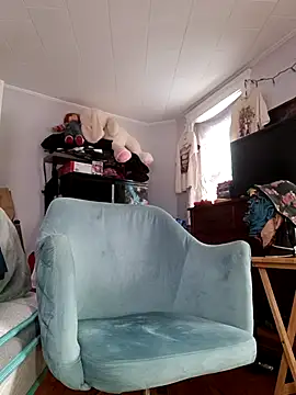 ChuckyyDee online show from April 17, 6:32 pm