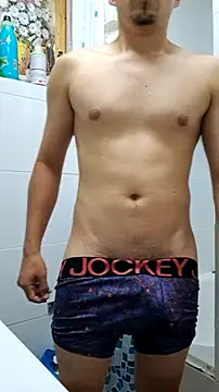 tula chyk online show from December 4, 7:10 pm