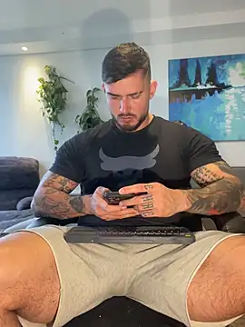 DimitriSullivan  online show from March 17, 1:46 pm