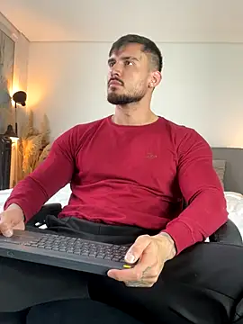 DimitriSullivan  online show from January 8, 1:16 pm