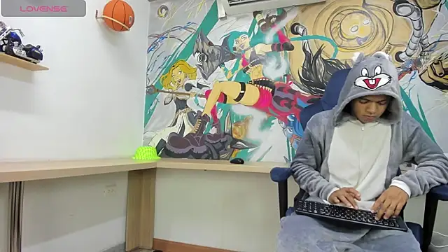 Jeffry wolvess online show from February 20, 12:36 pm