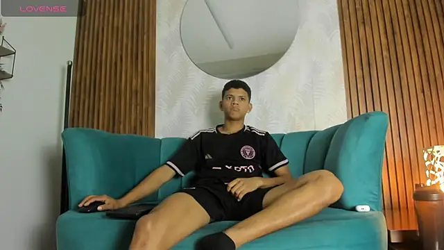 Jeffry wolvess online show from March 5, 12:55 pm