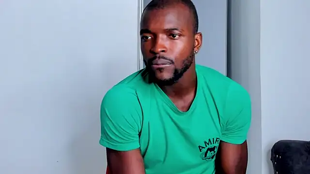 Dylan Taylor online show from April 10, 6:26 pm