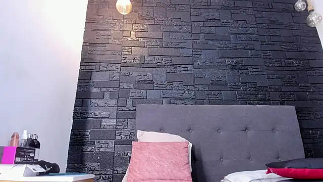 bruno miller  online show from November 25, 9:28 pm