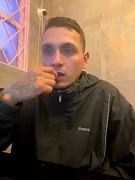 dann torres online show from December 16, 7:43 pm