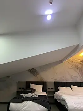 berke yazar online show from December 7, 5:31 pm