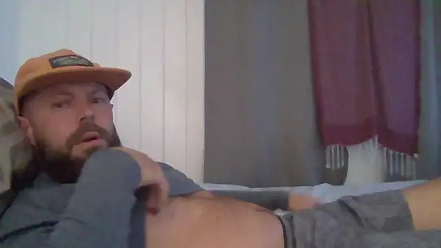 Snapshot of inoutinoutinout chatting on January 11, 4:27 am inoutinoutinout online show from January 11, 4:27 am