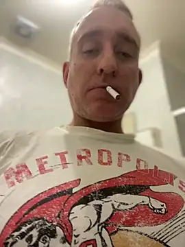 Snapshot of FrankJake99 chatting on October 10, 2:27 am FrankJake99 online show from October 10, 2:27 am