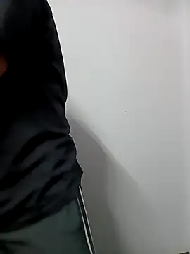 jaiwrld0 online show from January 18, 7:16 pm