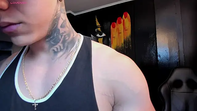 Snapshot of Flynn_Riider chatting on September 28, 4:49 pm Flynn Riider online show from September 28, 4:49 pm