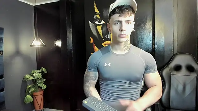 Snapshot of Flynn_Riider chatting on September 21, 2:23 am Flynn Riider online show from September 21, 2:23 am