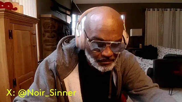 sinnernoir online show from March 23, 3:29 pm