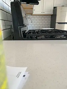 Snapshot of elver369 chatting on January 14, 2:00 pm elver369 online show from January 14, 2:00 pm