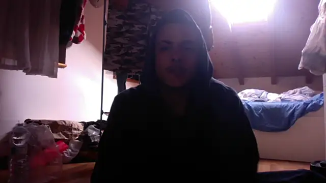 FTM98xxx online show from February 8, 12:32 pm