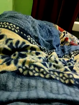 KUKU69XX online show from December 4, 7:32 pm