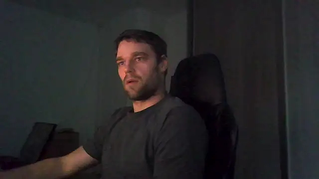 Snapshot of The_big_viking_ chatting on January 17, 12:52 pm The big viking online show from January 17, 12:52 pm
