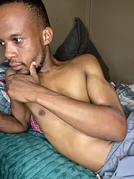 Snapshot of fathomless chatting on January 9, 11:24 pm fathomless online show from January 9, 11:24 pm