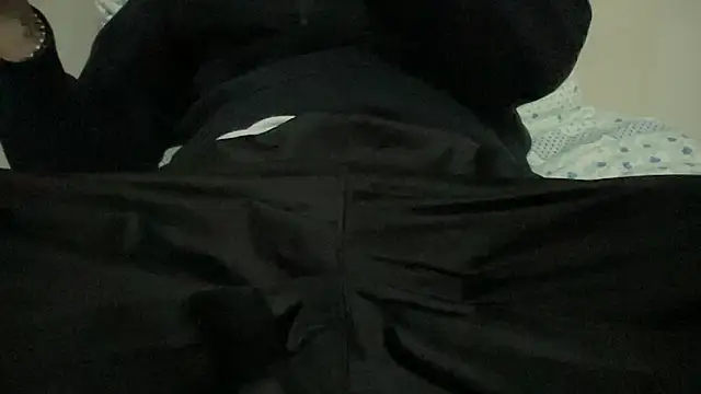 93moro online show from November 27, 3:16 pm