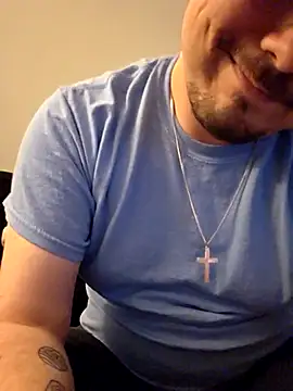 Snapshot of cmichaelxxx chatting on February 10, 10:09 pm cmichaelxxx online show from February 10, 10:09 pm