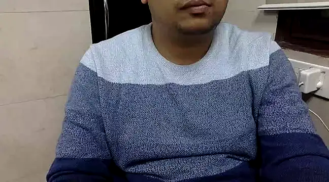 simpleguy1011 online show from February 8, 2:27 pm