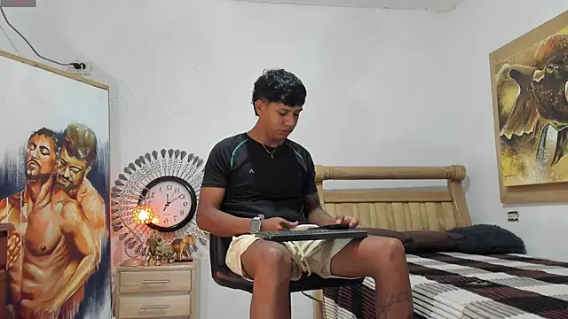 mr stiven  online show from May 27, 3:03 am