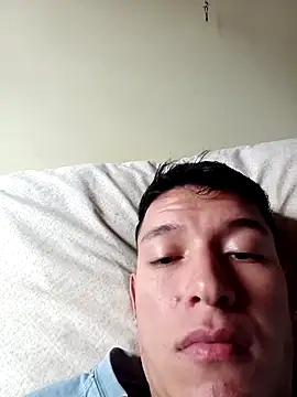 Snapshot of Rafaell_SantosHot chatting on February 3, 5:03 pm Rafaell SantosHot online show from February 3, 5:03 pm