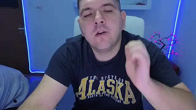 Snapshot of JasonJacks chatting on October 9, 3:11 am JasonJacks online show from October 9, 3:11 am