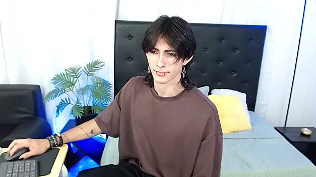 andreey50 online show from November 18, 2:10 pm