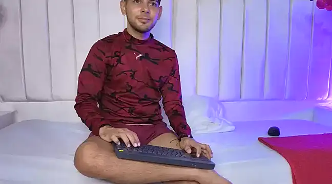 Samir bear online show from March 5, 12:33 pm