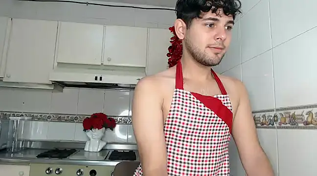 Samir bear online show from December 31, 12:46 pm