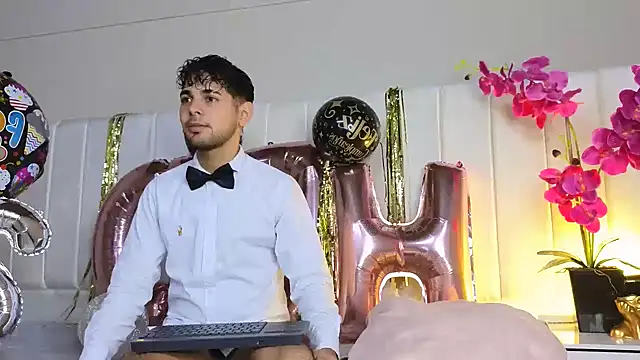 Samir bear online show from March 7, 1:07 pm